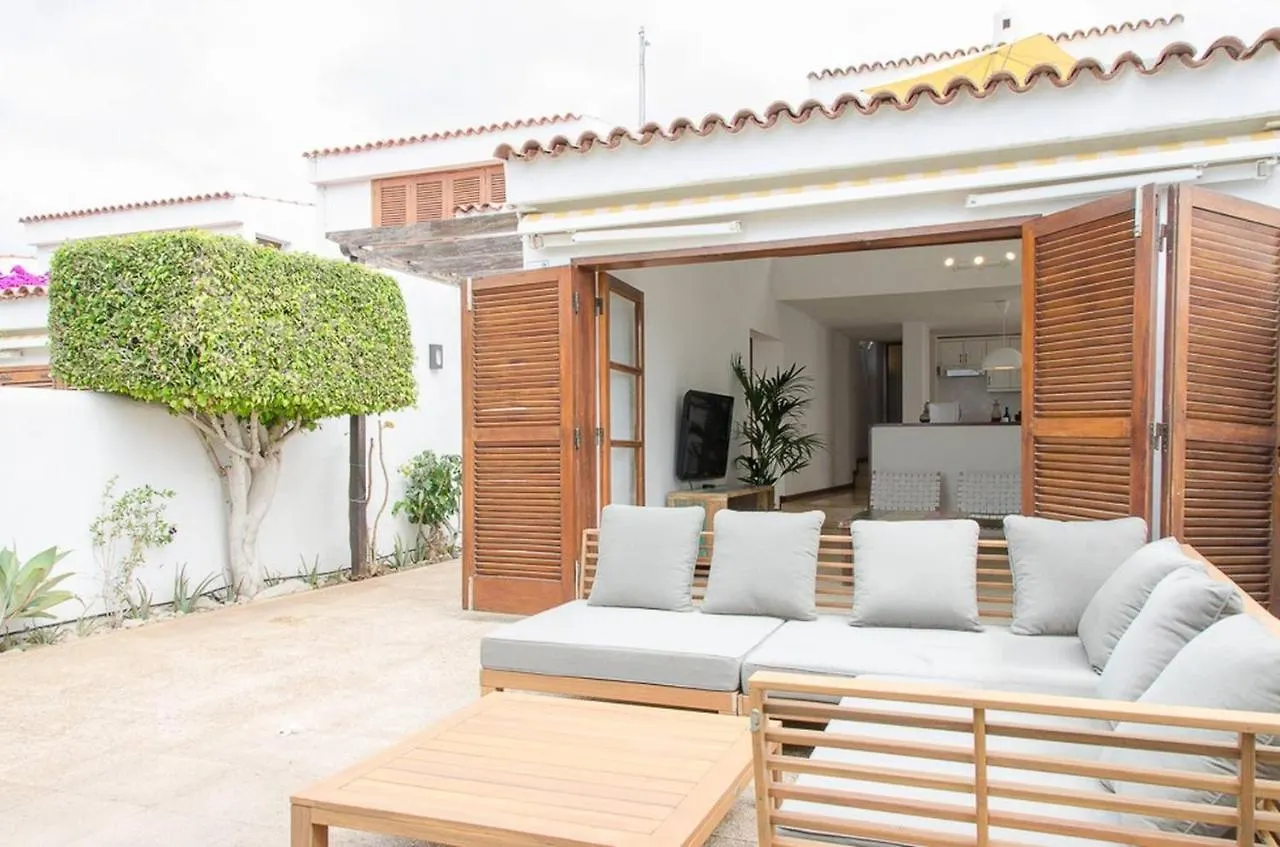 Bungalow Frente Al Mar Golf Piscina San Miguel de Abona Spain